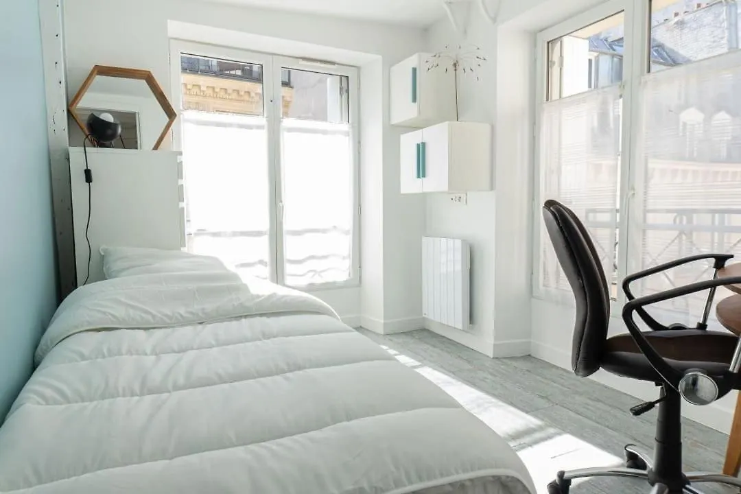 Cozy Apartment In Le Marais Paris